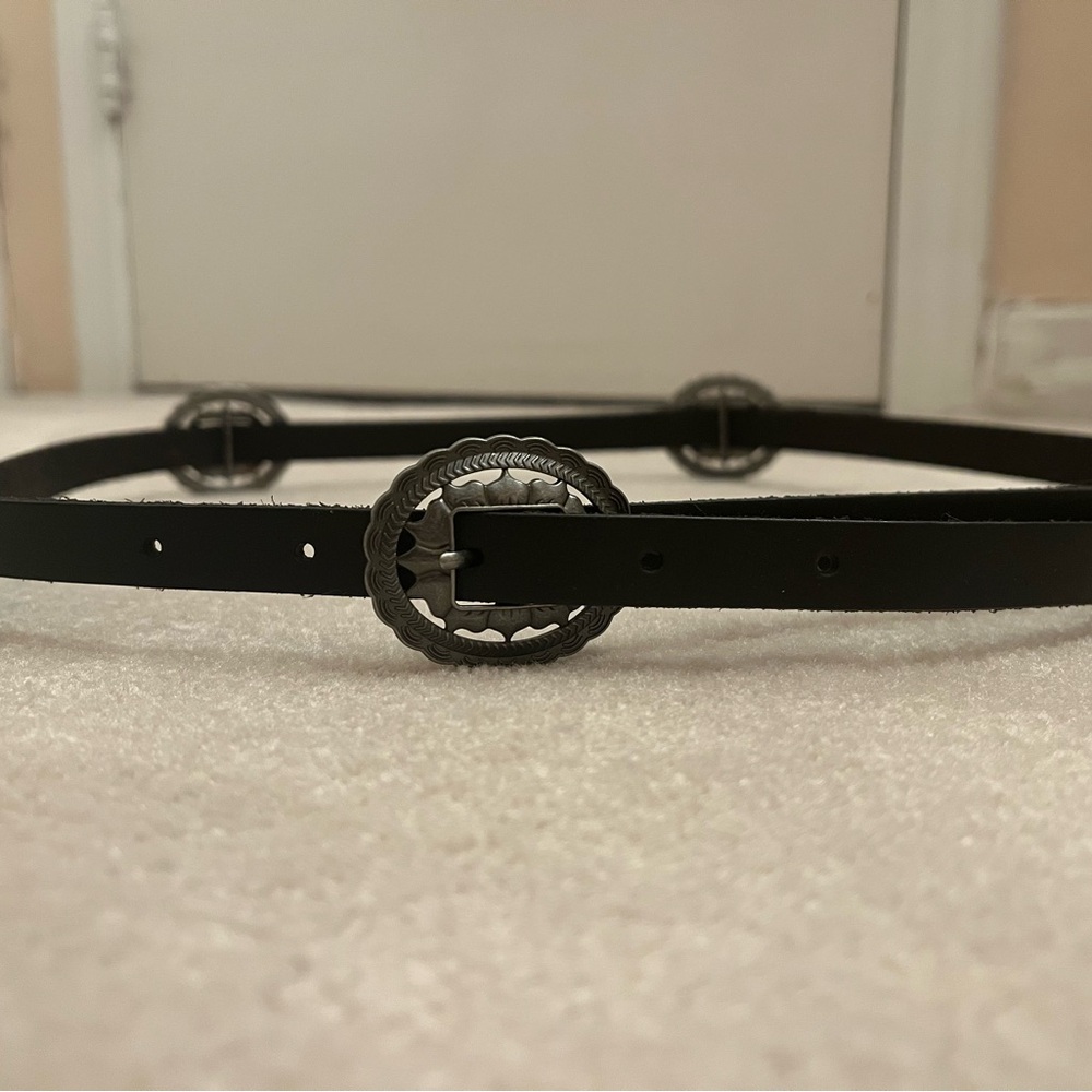 Urban outfitter black and silver buckle belt, size S/M